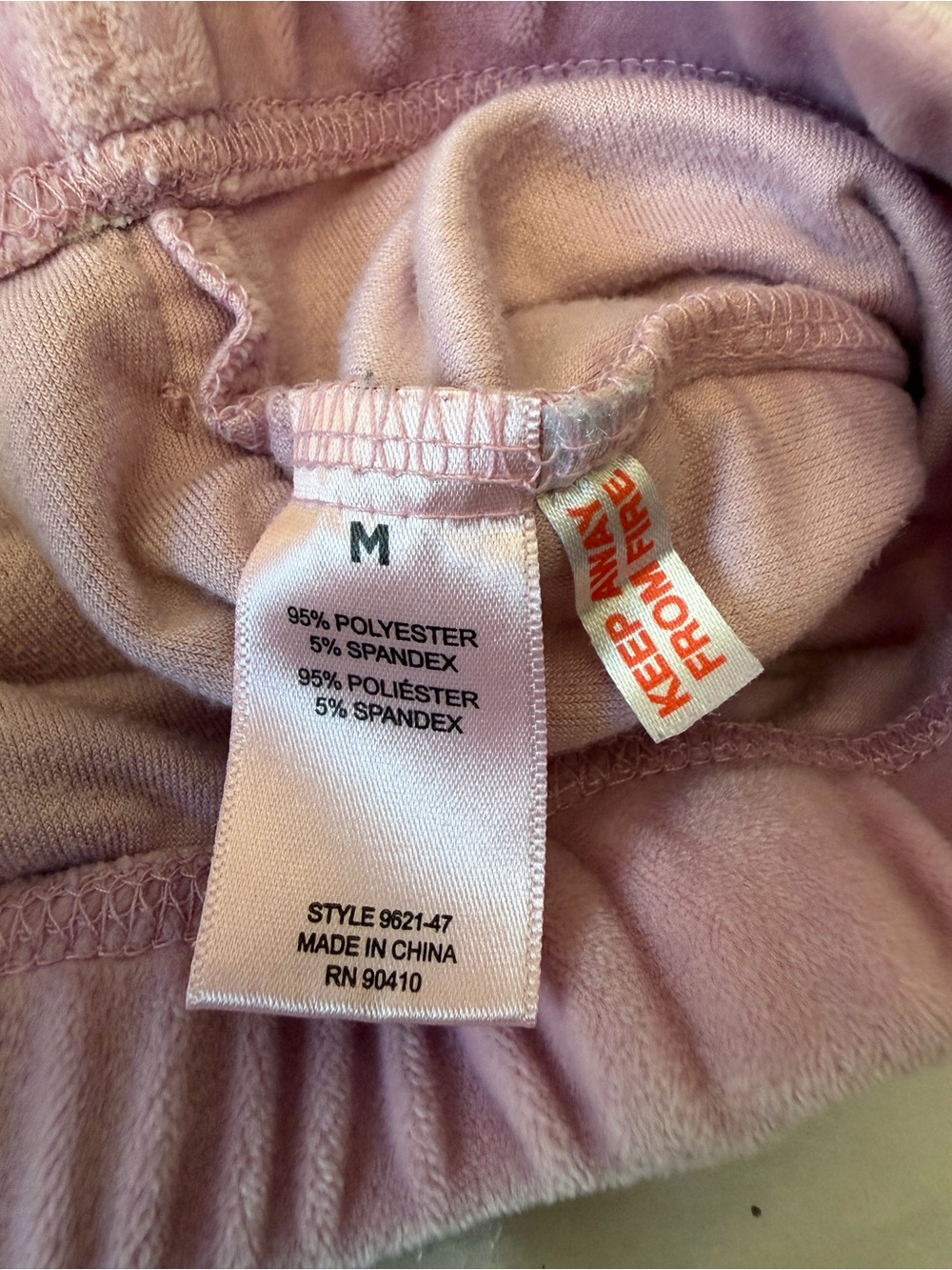 Juicy Couture Pink logo Cherry-Print top Short Pajama Set Sz M - Picture 14 of 15